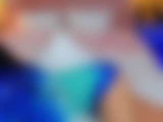 AmedeeaBanks's Live Sex Cam Show