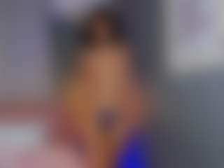 AmedeeaBanks's Live Sex Cam Show