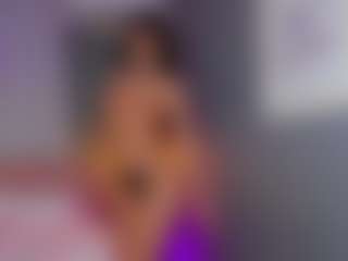 AmedeeaBanks's Live Sex Cam Show