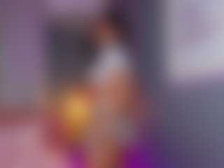 AmedeeaBanks's Live Sex Cam Show