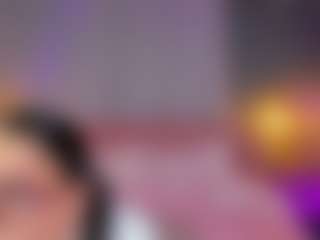 AmedeeaBanks's Live Sex Cam Show