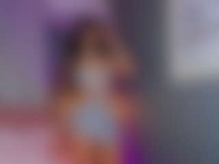 AmedeeaBanks's Live Sex Cam Show
