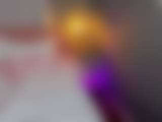 AmedeeaBanks's Live Sex Cam Show