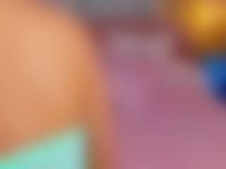 AmedeeaBanks's Live Sex Cam Show