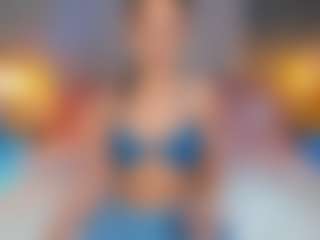 AmedeeaBanks's Live Sex Cam Show