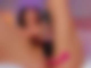 AmedeeaBanks's Live Sex Cam Show