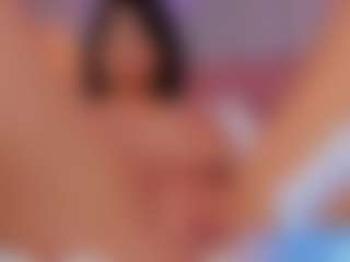 AmedeeaBanks's Live Sex Cam Show