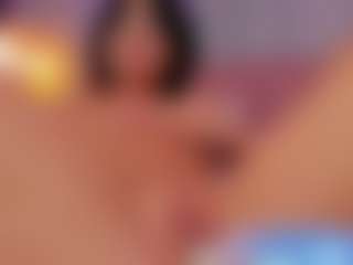AmedeeaBanks's Live Sex Cam Show