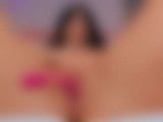 AmedeeaBanks's Live Sex Cam Show