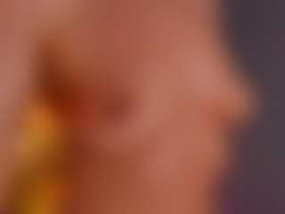 AmedeeaBanks's Live Sex Cam Show