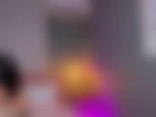 Live cam show with AmedeeaBanks - Squirt on Camsoda