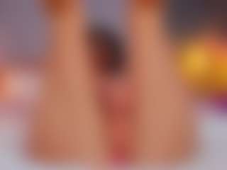 AmedeeaBanks's Live Sex Cam Show