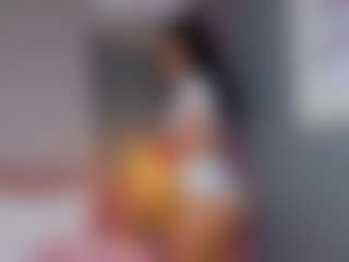 Live cam show with AmedeeaBanks - Deepthroat on Uber Horny