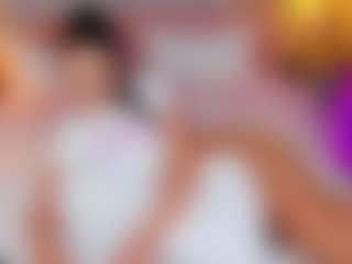 Live cam show with AmedeeaBanks - Fingering on CamwithHer