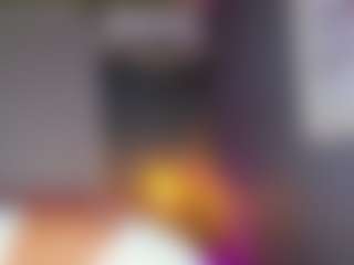 AmedeeaBanks's Live Sex Cam Show