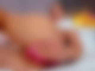 AmedeeaBanks's Live Sex Cam Show