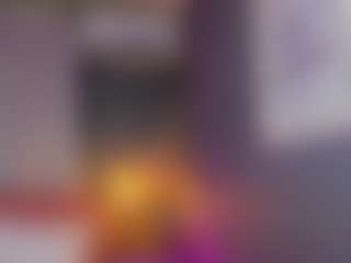 AmedeeaBanks's Live Sex Cam Show