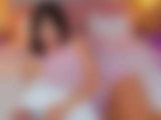 AmedeeaBanks's Live Sex Cam Show