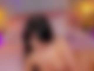 Live cam show with AmedeeaBanks - Bikini on Camsoda