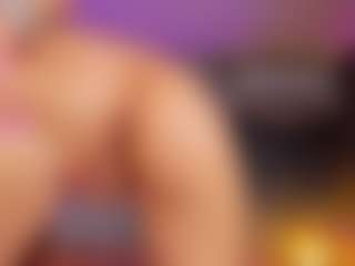 AmedeeaBanks's Live Sex Cam Show