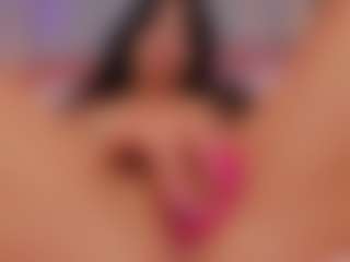 AmedeeaBanks's Live Sex Cam Show
