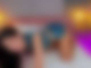 AmedeeaBanks's Live Sex Cam Show