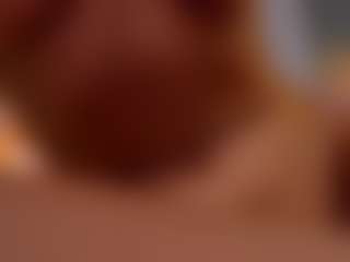 AmedeeaBanks's Live Sex Cam Show