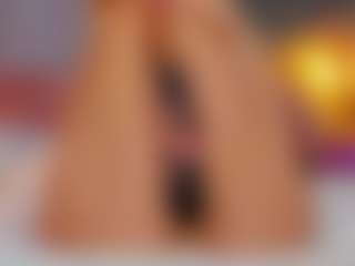 AmedeeaBanks's Live Sex Cam Show