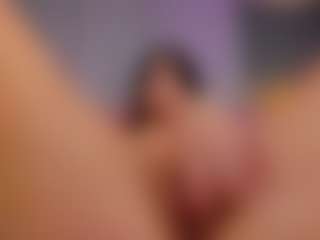 AmedeeaBanks's Live Sex Cam Show