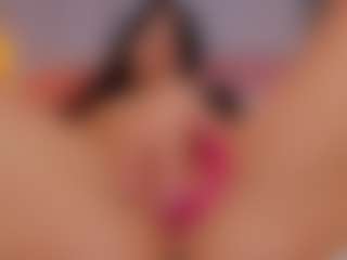 AmedeeaBanks's Live Sex Cam Show