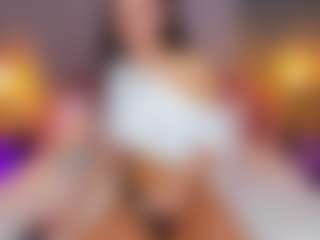 AmedeeaBanks's Live Sex Cam Show