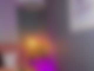 AmedeeaBanks's Live Sex Cam Show