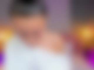 AmedeeaBanks's Live Sex Cam Show