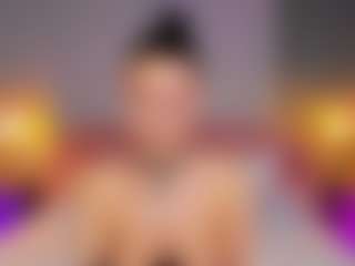 AmedeeaBanks's Live Sex Cam Show