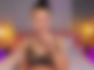 AmedeeaBanks's Live Sex Cam Show