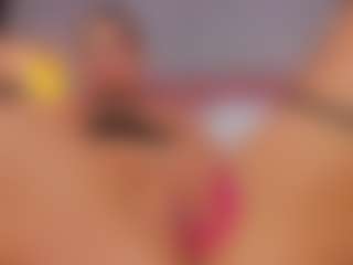 AmedeeaBanks's Live Sex Cam Show