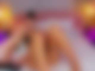 AmedeeaBanks's Live Sex Cam Show