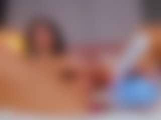 AmedeeaBanks's Live Sex Cam Show