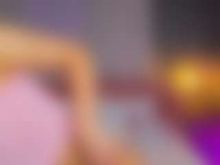 AmedeeaBanks's Live Sex Cam Show