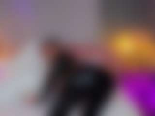 AmedeeaBanks's Live Sex Cam Show
