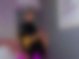 AmedeeaBanks's Live Sex Cam Show