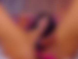 AmedeeaBanks's Live Sex Cam Show