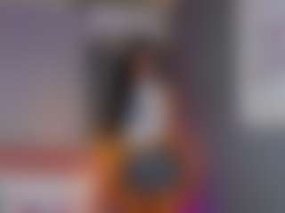 AmedeeaBanks's Live Sex Cam Show
