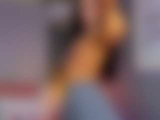 Live cam show with AmedeeaBanks - BBW on Camversity