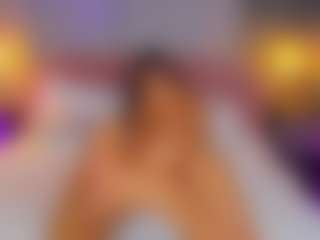 AmedeeaBanks's Live Sex Cam Show