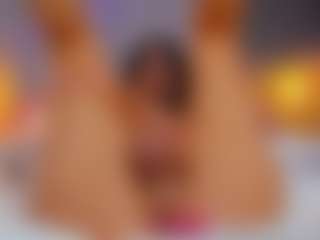 AmedeeaBanks's Live Sex Cam Show