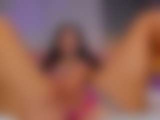 AmedeeaBanks's Live Sex Cam Show