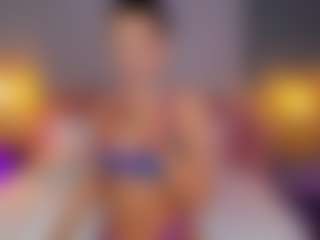 AmedeeaBanks's Live Sex Cam Show