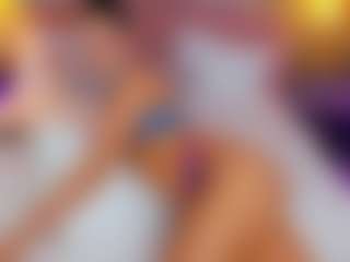 AmedeeaBanks's Live Sex Cam Show