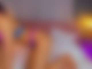 AmedeeaBanks's Live Sex Cam Show